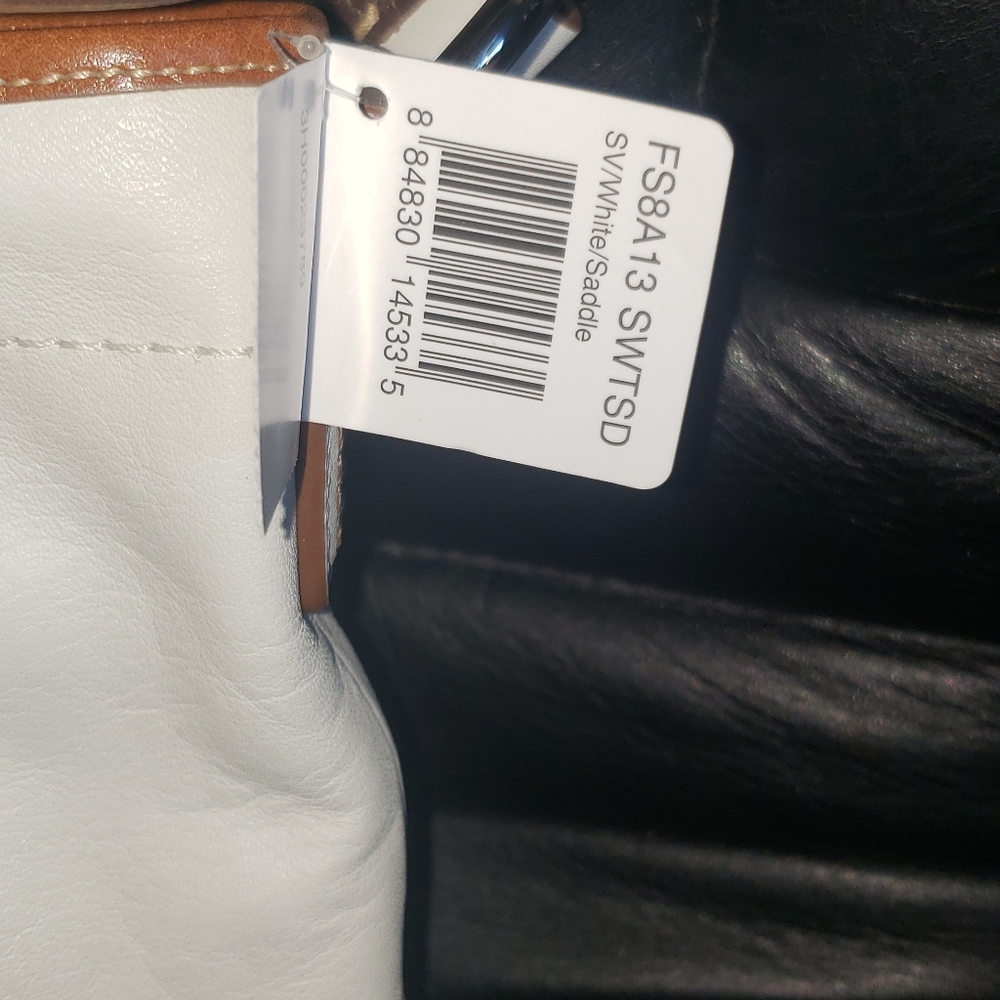 Coach purse - Picture 4 of 5